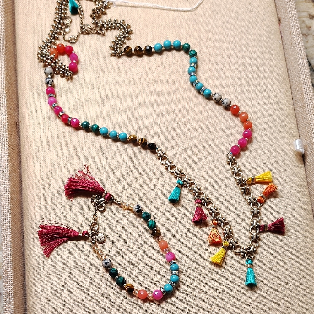 Chloe + Isabel Bazaar Convertible Tassel Necklace and Bracelet Set